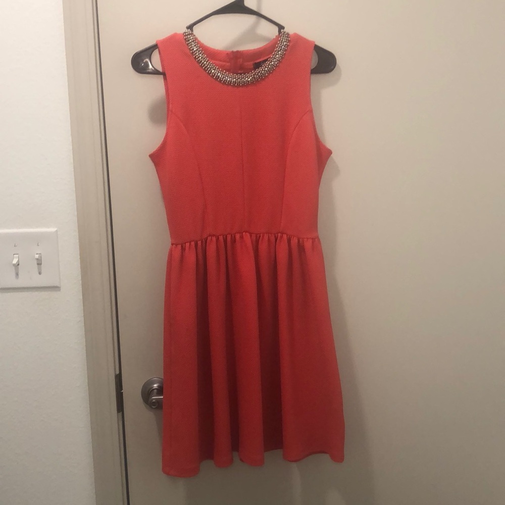 Knee-length choral/red dress